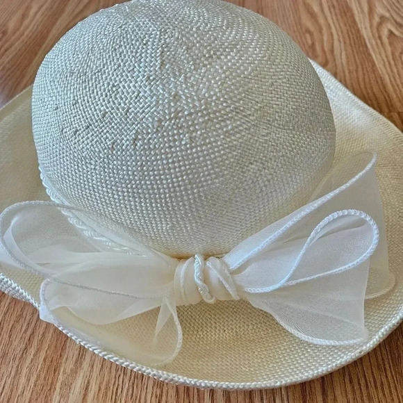 Georgette Vintage Women's Classy Hat Cream. - Picture 11 of 13